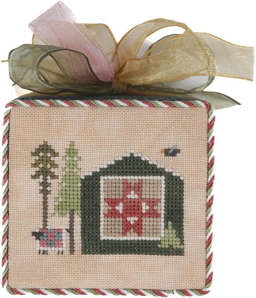 Heart In Hand Quilted Frill