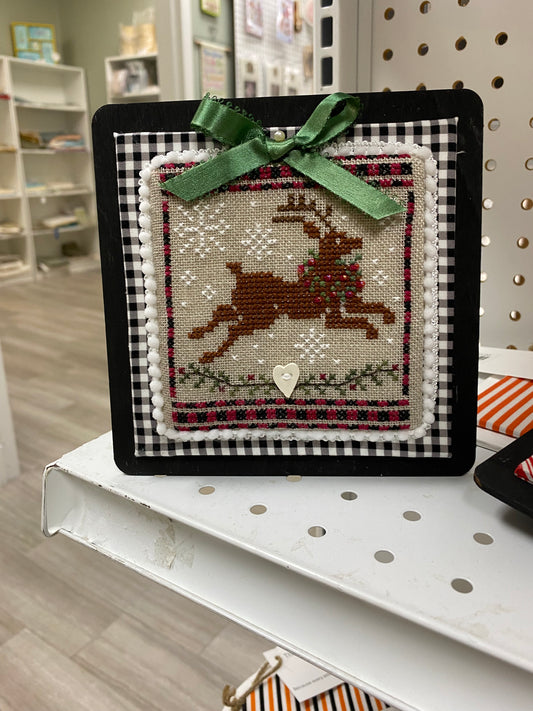 The Stitcher's Stage- Square Gingham-Black Back