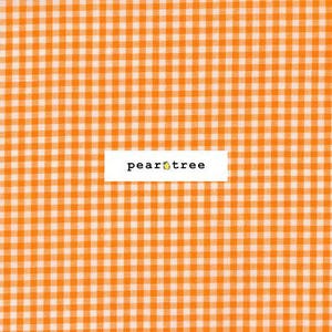 The Stitcher's Stage-Round Gingham White Back